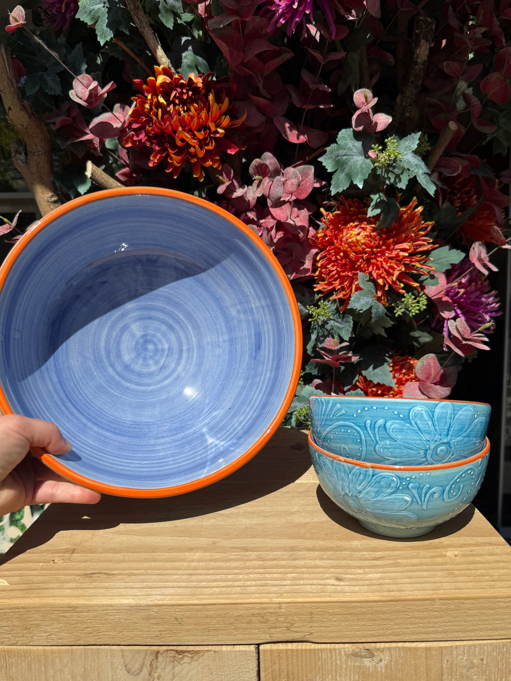 Keramieken kommetje blauw Azul Flor gecombineerd met grotere kom
