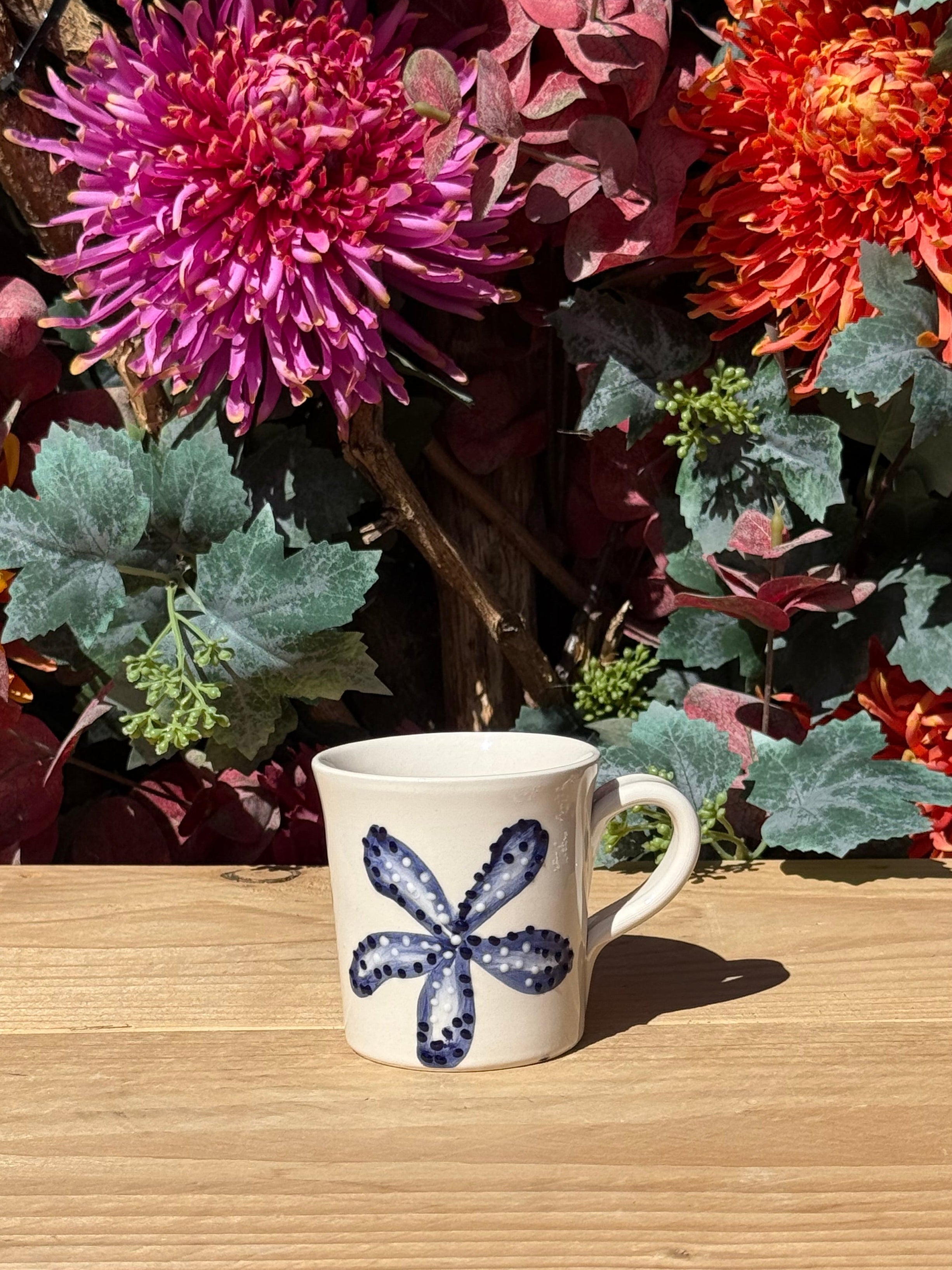 Keramieken koffiemok zeester blauw handgemaakt uit Spanje