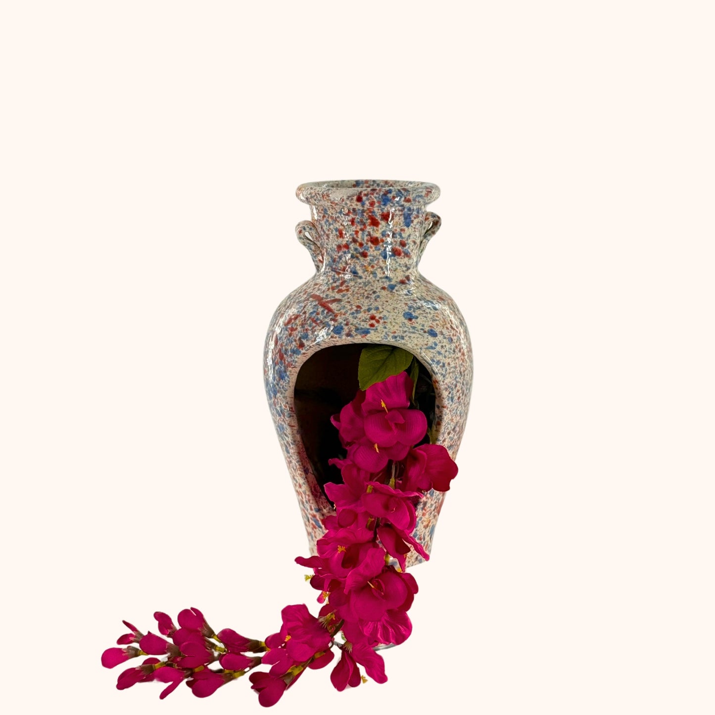 Kleine terracotta kruik met opening – wit, geel, blauw & rood | 29 x 15 cm