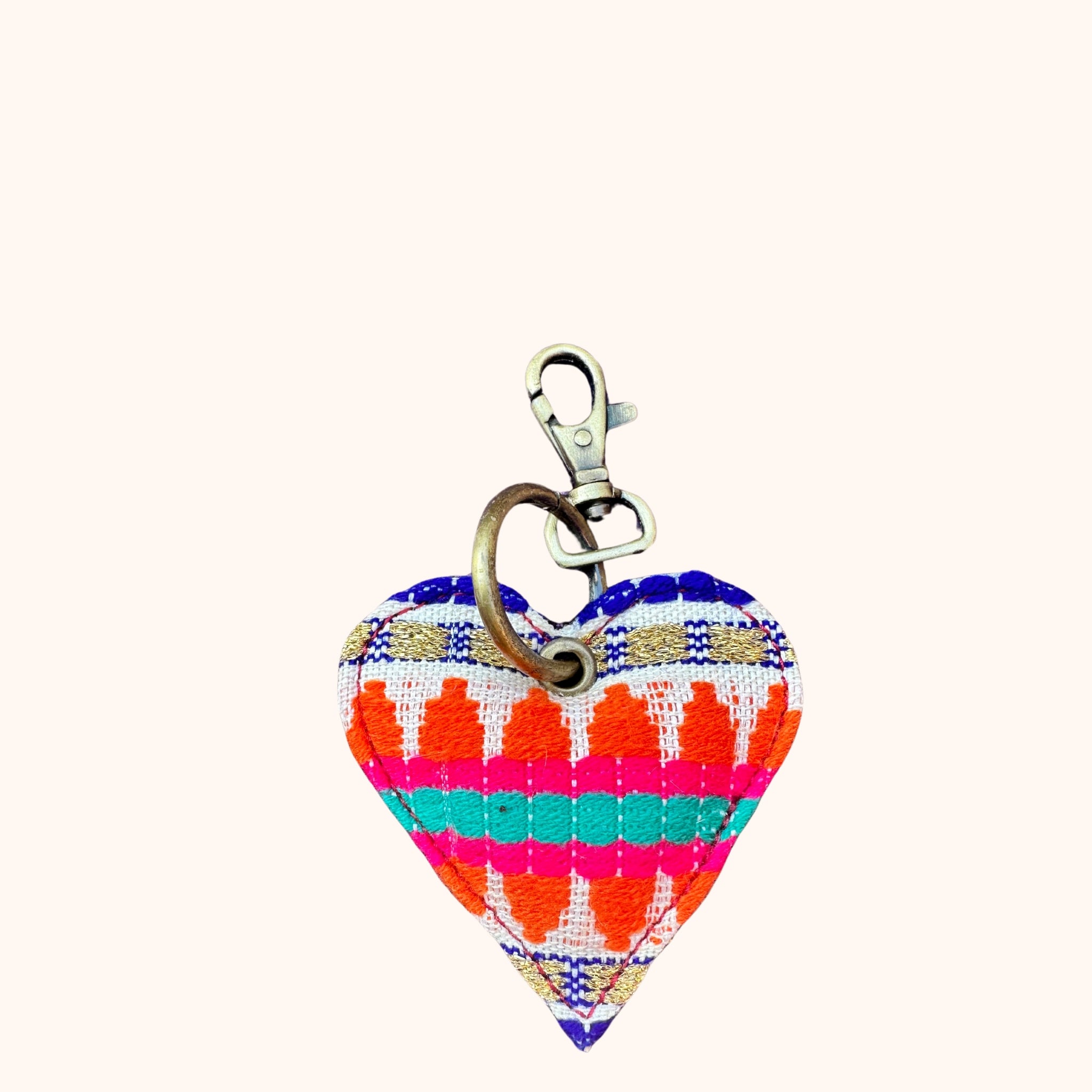 Hartvormige sleutelhanger – uniek, vrolijk & vrouwelijk