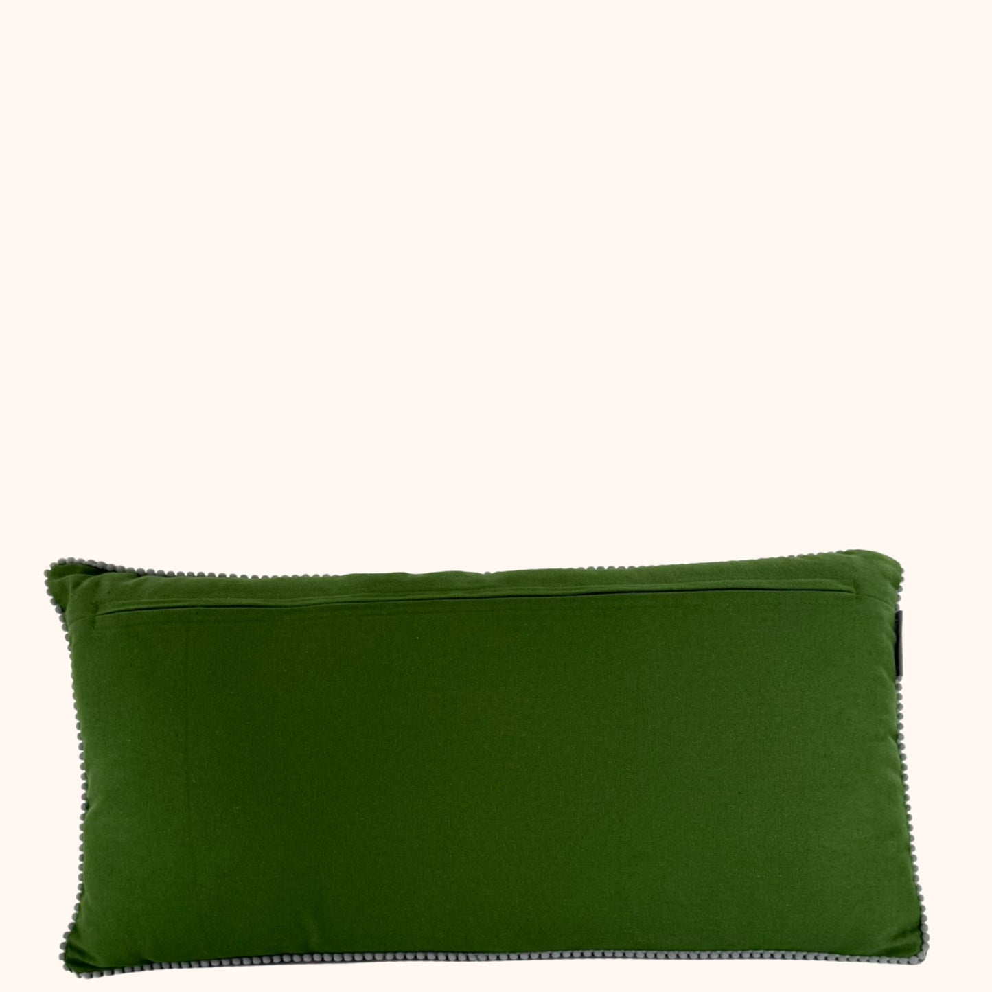 Velours kussen 30 x 60 cm met handgemaakte bloemenborduursels mos groen