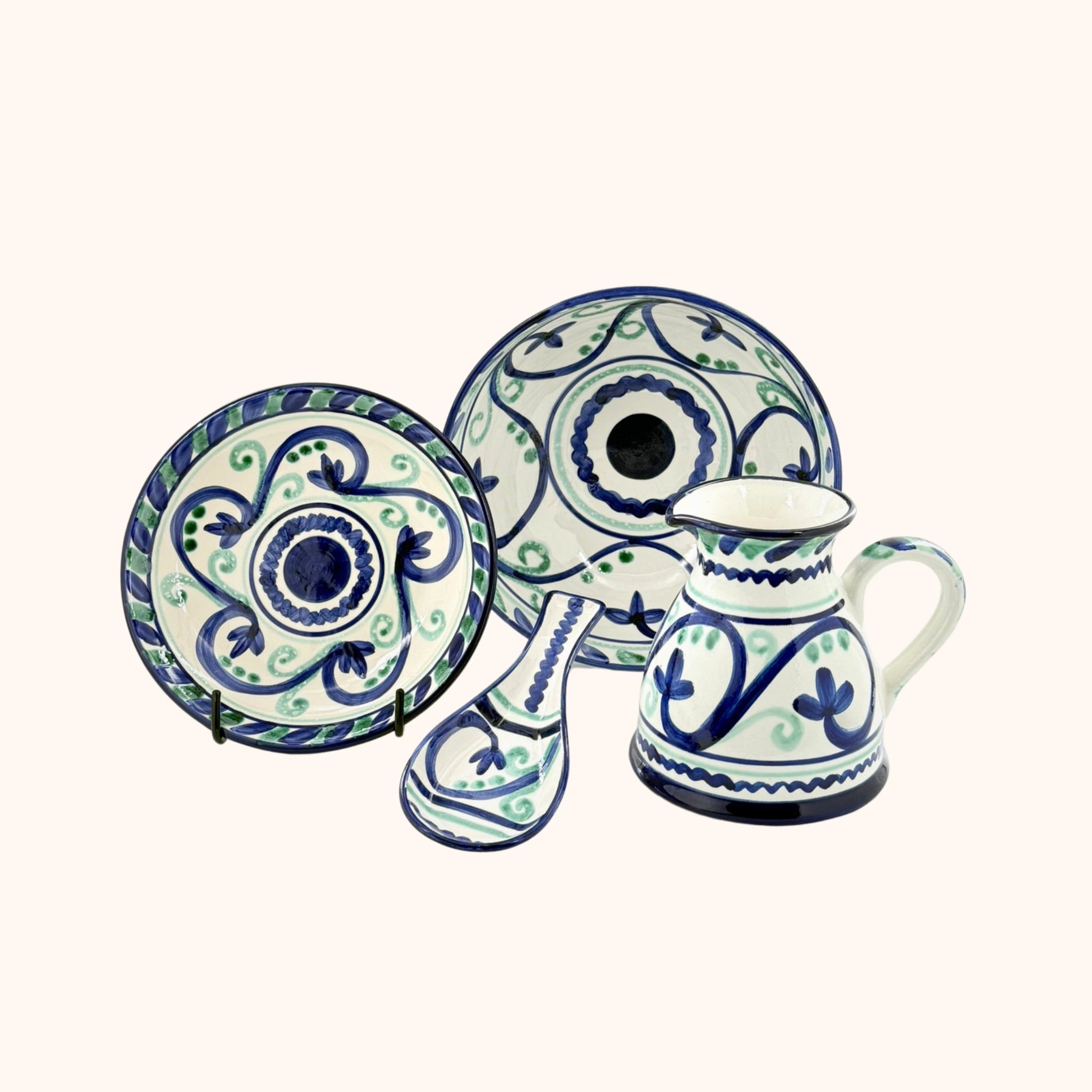 Handgemaakte keramieke groen/blauwe tafelset – kleurrijk servies uit Spanje, handgemaakt keramiek uit Spanje in blauw en groen en kleurrijk - Belleza del Sur