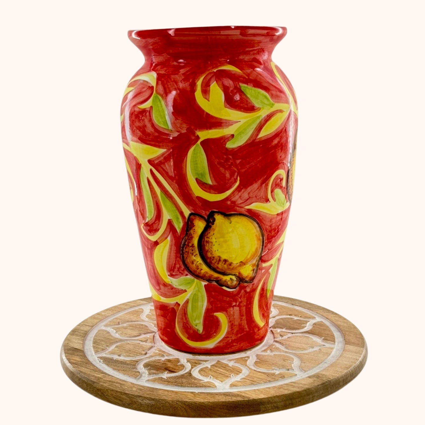 Unieke grote vaas "rojo y límon" voor binnen – handbeschilderd en vol karakter ♡